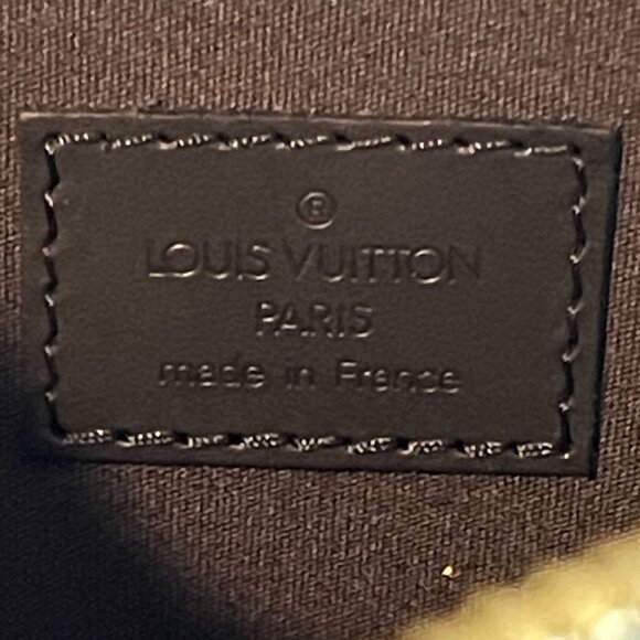 Louis Vuitton Vintage Black Epi Leather Dhanura MM Bag - Preowned - Picture 10 of 14